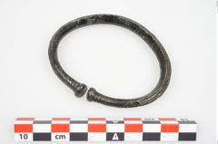 Foto von Bronzearmreif (NHMW-PRAE-026226)